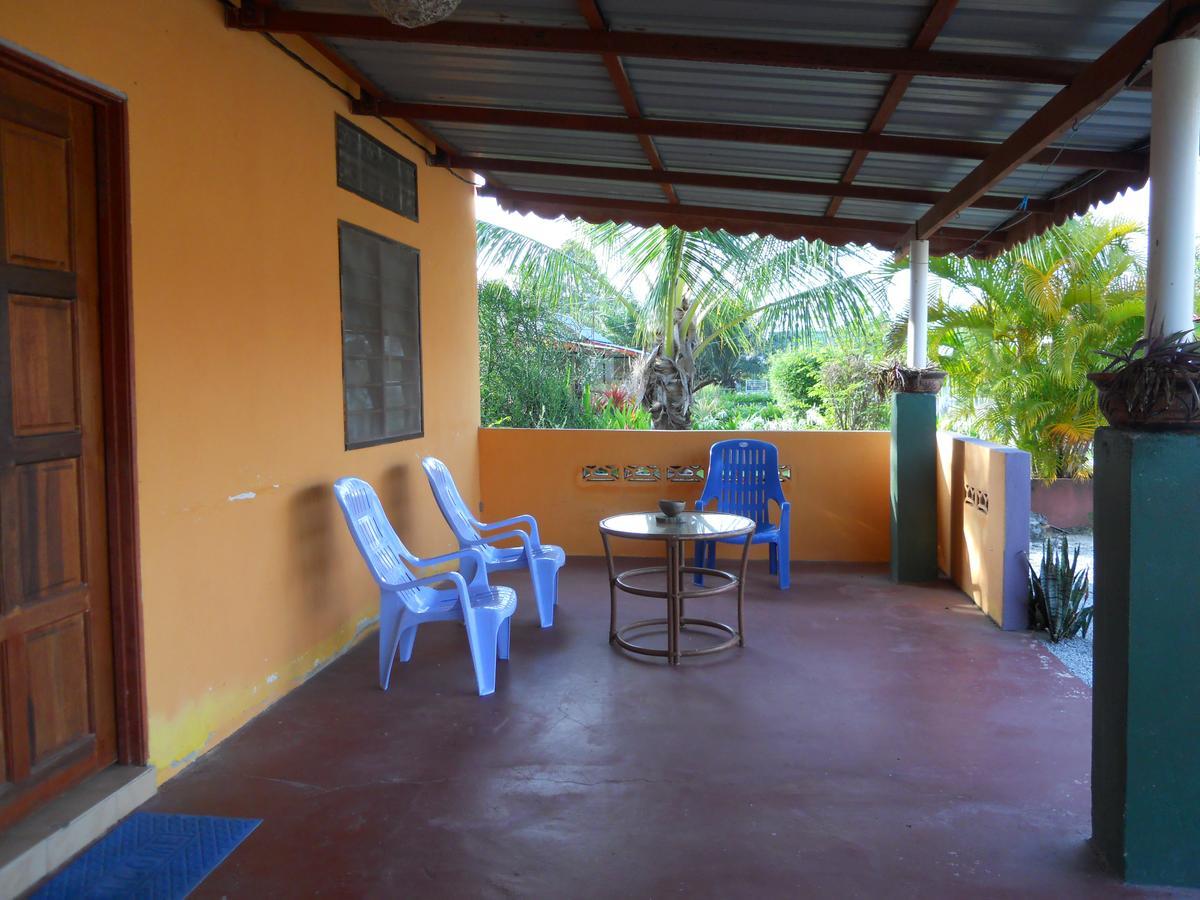 Rainbow Lodge Pantai Cenang  Buitenkant foto